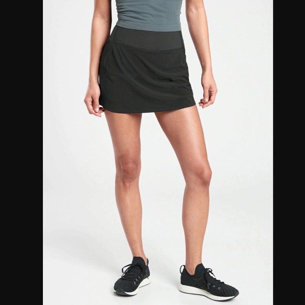 Athleta Run With It 14" Skort | Size M